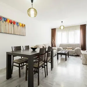 https://apartamento-cedrn.1costadelsol.com
